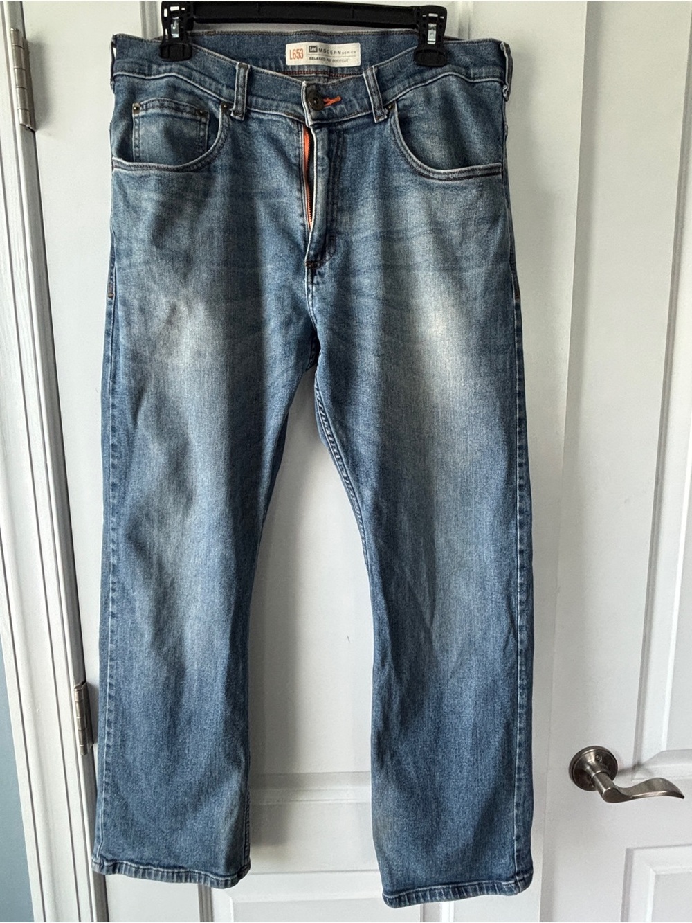 Lee L653 Modern Series Men’s Relaxed Light Blue Washed Jeans